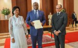 Remise officielle de la décision de la Cour internationale de justice sur le différend (…)