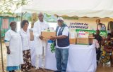 Lambaréné : le Dr Akure Davain Séraphin exprime sa gratitude et offre un lot de médicaments au (…)