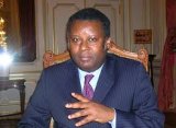 "Crépin, mon frère, avec qui tu laisses Africa N°1 ?" par Roger Mebang Menze