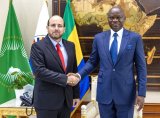 Le diplomate Alex Gonzalez Garcia reçu par chef de l'Etat gabonais