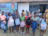 La ministre Louise Pierrette Mvono dessine le sourire sur les visages des apprenants en leur (…)