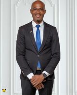 Flux migratoire au Gabon : Amour Békalé Nzé interpelle les parlementaires face à des chiffres au-delà des seuils&nbsp;(…)