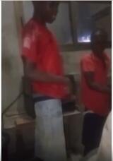 "Il est intolérable que des mineurs soient exposés à de tels actes, encore moins (…)